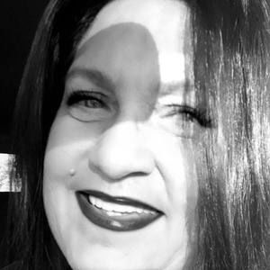 Meet your Posher, Rhonda